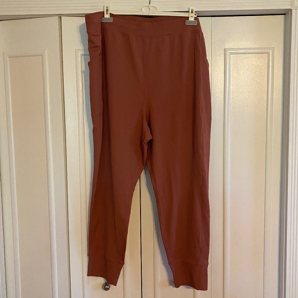Fabletics Sweatpants